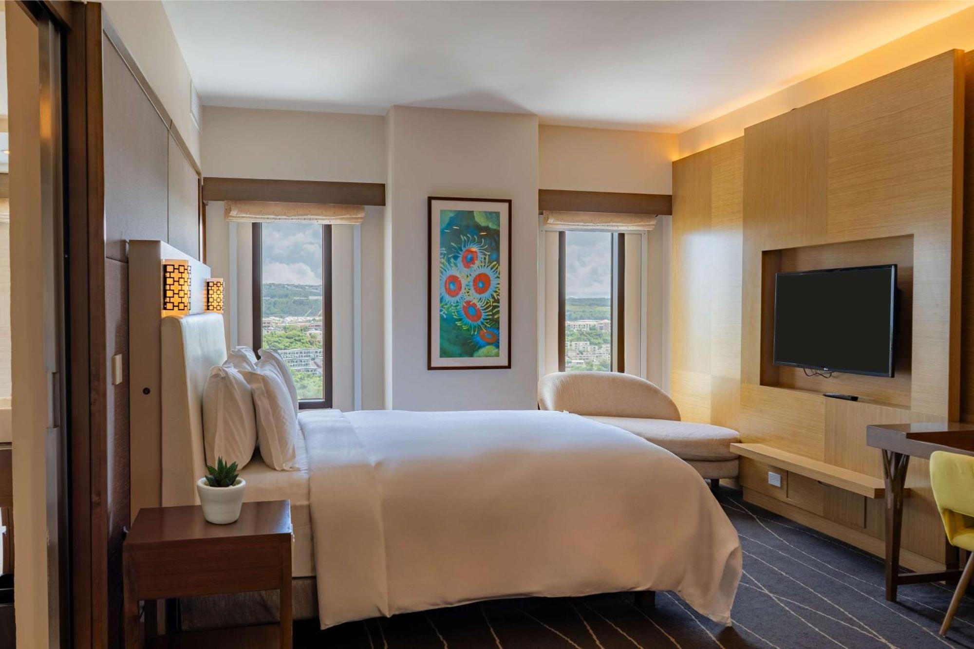 Dusit Thani Guam Resort Tumon Exterior foto